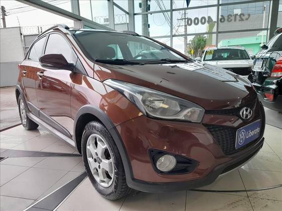HYUNDAI HB20X 1.6 16V STYLE FLEX 4P MANUAL